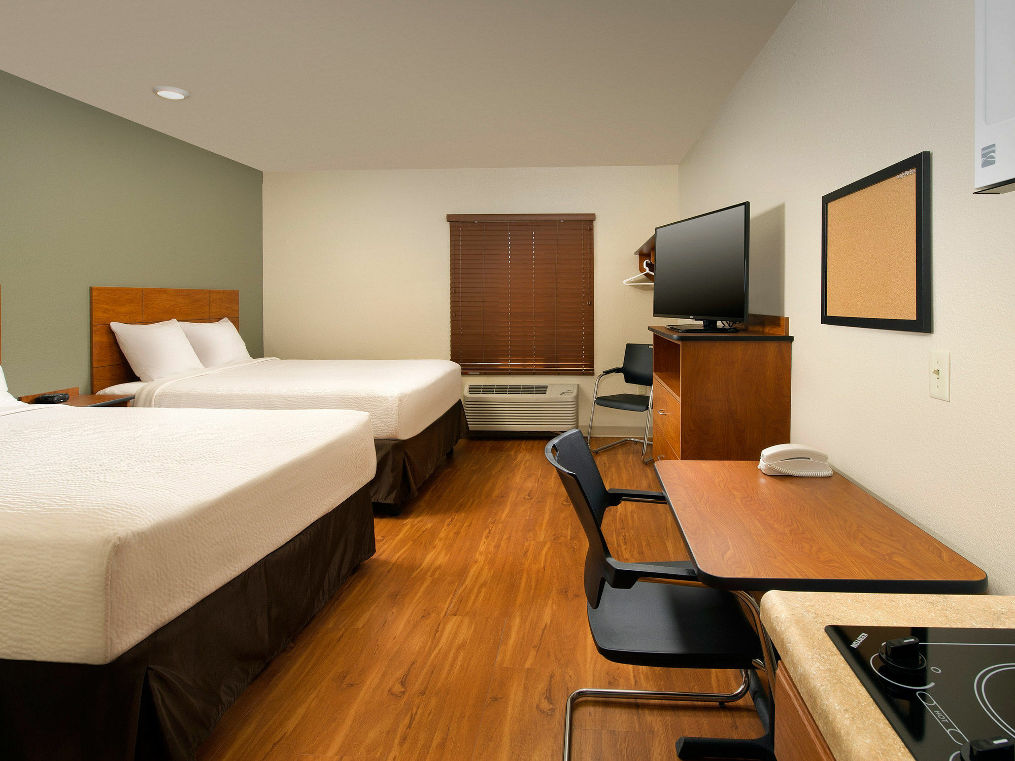 Extended Stay America Select Suites - Wilmington - West Екстер'єр фото